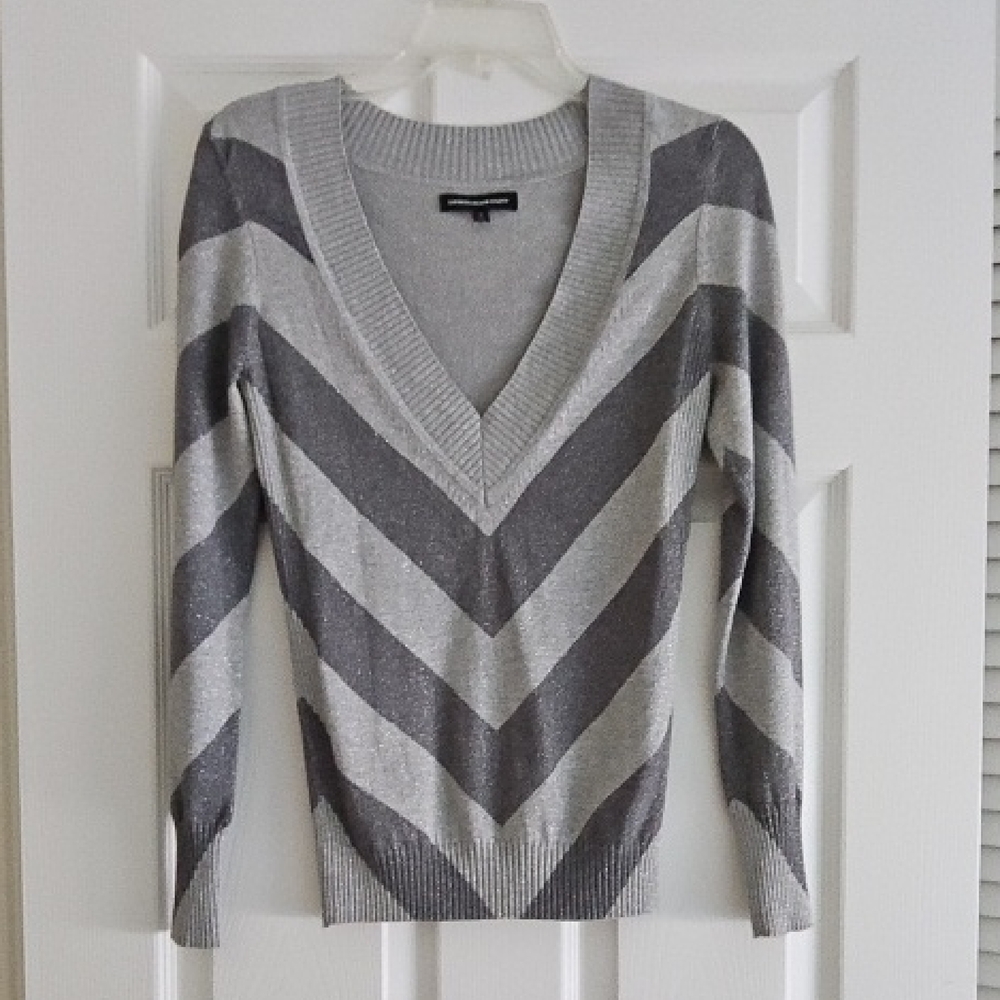 Gray Chevron V-Neck Sweater